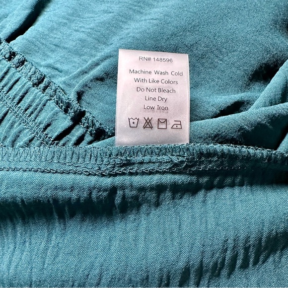 Universal Standard Isola Crinkle Crepe Dress, Sea Moss Green, Size 14-16, EUC - Picture 7 of 9